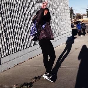 Meet your Posher, Angel rhoss